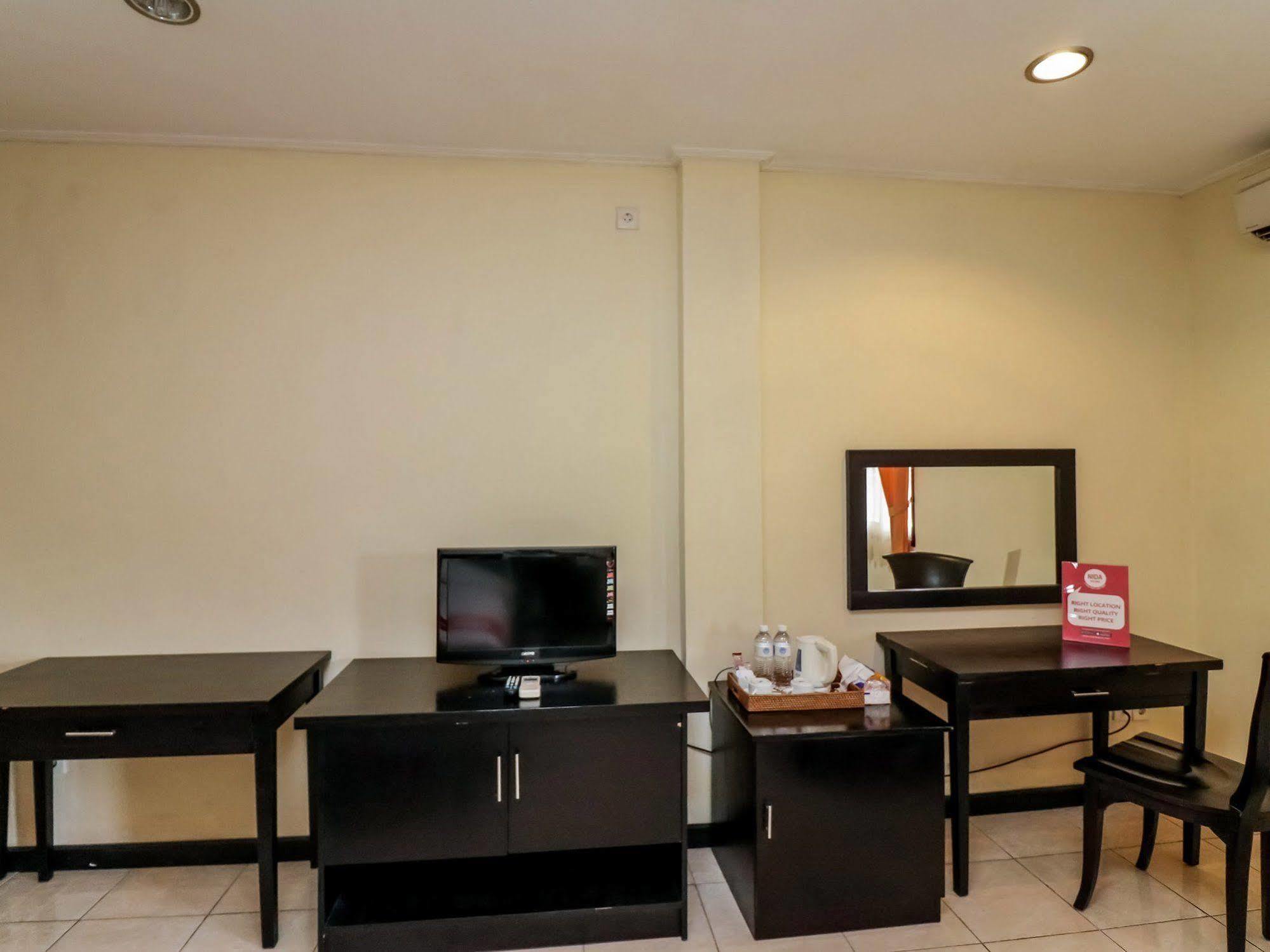 Hotel Intansari เดนปาซาร์ ภายนอก รูปภาพ