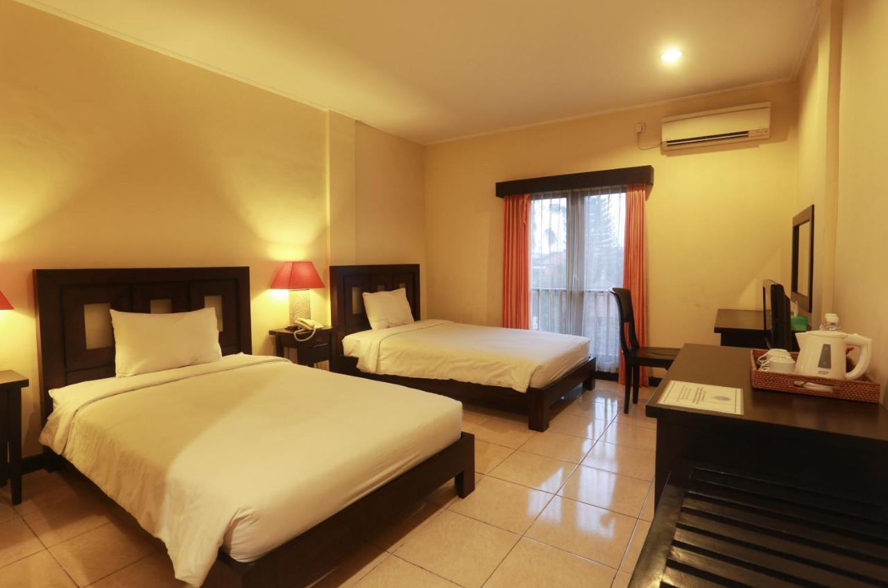 Hotel Intansari เดนปาซาร์ ภายนอก รูปภาพ